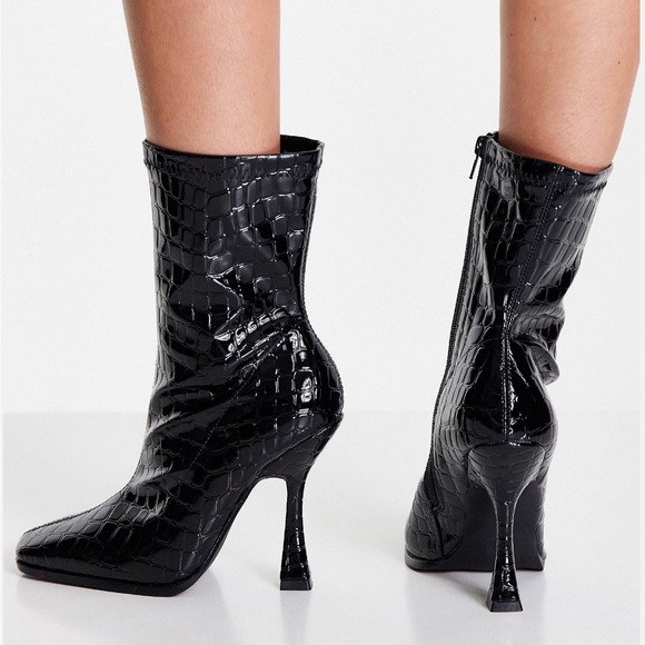 Glamorous heeled sock boot in black croc - Picture 4 of 10